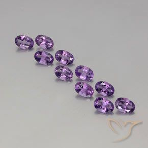 Achetez naturel 3,90ct pourpre violacé moyen-foncé améthyste gems, coupe ovale, en provenance brésil chez gemselect. en stock, livraison internationale!