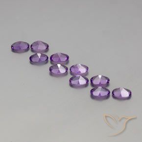 Achetez naturel 3,90ct pourpre violacé moyen-foncé améthyste gems, coupe ovale, en provenance brésil chez gemselect. en stock, livraison internationale!