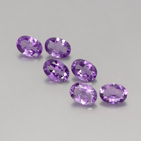 Achetez naturel ct Violet Améthyste gems, Coupe ovale, En provenance Brésil chez GemSelect. En stock, livraison internationale!