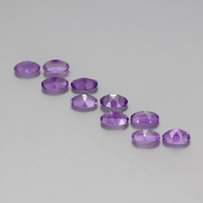 Achetez naturel 3,75ct violet moyen améthyste gems, coupe ovale, en provenance brésil chez gemselect. en stock, livraison internationale!
