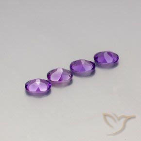 Shop natural 2.82ct Violet rose vif Améthyste gems, ovale, from Brésil at GemSelect. In stock, global shipping!