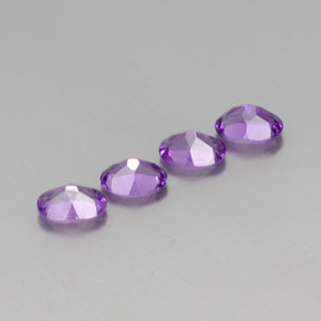 Achetez naturel 2.78ct Violet rose moyen Améthyste gems, Coupe ovale, En provenance Brésil chez GemSelect. En stock, livraison internationale!