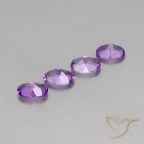 Shop natural 2.70ct Violet rose moyen Améthyste gems, ovale, from Brésil at GemSelect. In stock, global shipping!