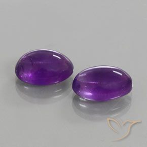 Achetez naturel 12.04ct Violet moyen Améthyste gems, Coupe ovale, En provenance Brésil chez GemSelect. En stock, livraison internationale!