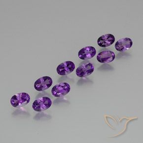 Shop natural 4.06ct Violet moyen Améthyste gems, ovale, from Brésil at GemSelect. In stock, global shipping!