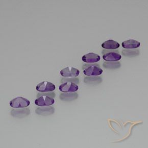 Shop natural 4.06ct Violet moyen Améthyste gems, ovale, from Brésil at GemSelect. In stock, global shipping!