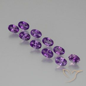 Shop natural 4.10ct Violet moyen Améthyste gems, ovale, from Brésil at GemSelect. In stock, global shipping!