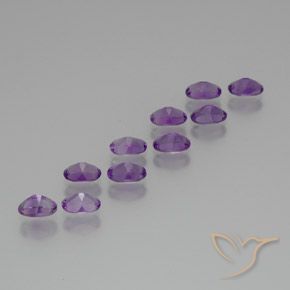 Shop natural 4.10ct Violet moyen Améthyste gems, ovale, from Brésil at GemSelect. In stock, global shipping!
