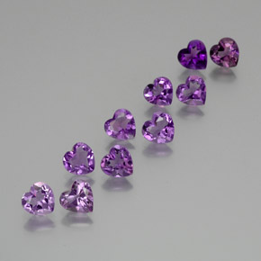 Achetez naturel 6.39ct Pourpre violacé moyen-foncé Améthyste gems, Forme de coeur, En provenance Brésil chez GemSelect. En stock, livraison internationale!