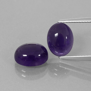 Achetez naturel 5.73ct Violet foncé Améthyste gems, Coupe ovale, En provenance Brésil chez GemSelect. En stock, livraison internationale!