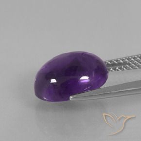 Améthyste Violet moyen naturelle ovale, 3.81 ct, Transparent