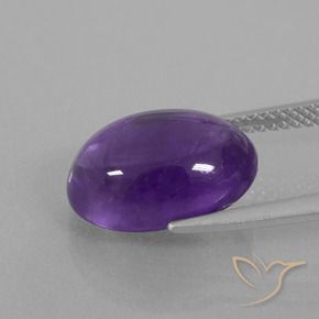 Améthyste Violet moyen naturelle ovale, 6.41 ct, Transparent