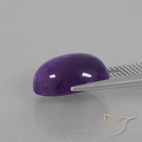 Améthyste Violet moyen naturelle ovale, 6.84 ct, Transparent