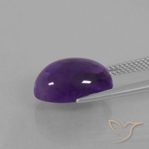 Améthyste Violet moyen naturelle ovale, 6.72 ct, Transparent