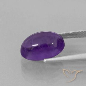 Améthyste Violet moyen-léger naturelle ovale, 4.10 ct, Transparent
