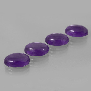 Achetez naturel 13.50ct Violet moyen Améthyste gems, Coupe ovale, En provenance Brésil chez GemSelect. En stock, livraison internationale!