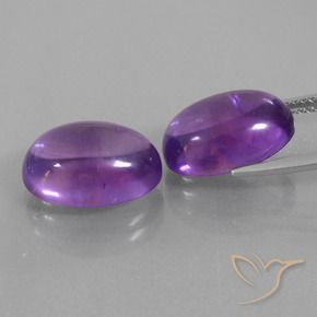 Shop natural 12.30ct Violet moyen Améthyste gems, ovale, from Brésil at GemSelect. In stock, global shipping!