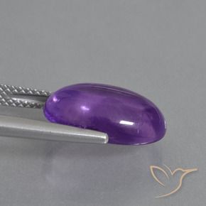 Améthyste Violet moyen naturelle ovale, 5.22 ct, Transparent