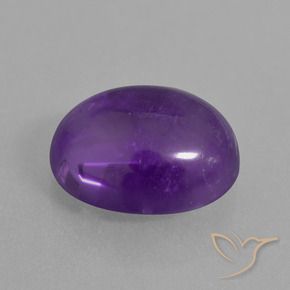 Améthyste Violet moyen naturelle ovale, 7.35 ct, Transparent