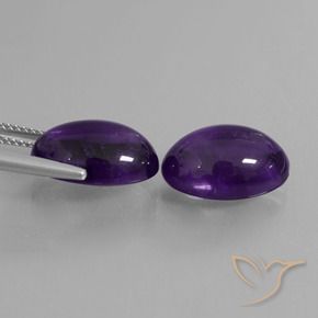 Shop natural 12.52ct Violet moyen Améthyste gems, ovale, from Brésil at GemSelect. In stock, global shipping!
