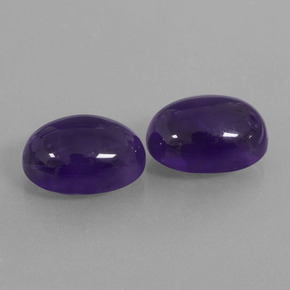 Achetez naturel 14.72ct Violet foncé Améthyste gems, Coupe ovale, En provenance Brésil chez GemSelect. En stock, livraison internationale!