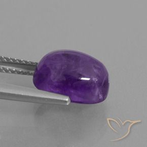 Améthyste Violet moyen naturelle ovale, 3.62 ct, Transparent