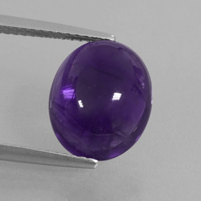 Améthyste violet foncé naturelle coupe ovale, 4,60 ct, transparent