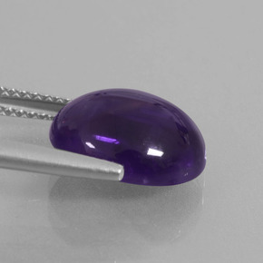 Améthyste violet foncé naturelle coupe ovale, 4,60 ct, transparent