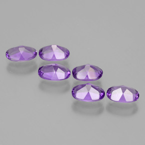 Achetez naturel 2.45ct Violet foncé Améthyste gems, Coupe ovale, En provenance Brésil chez GemSelect. En stock, livraison internationale!