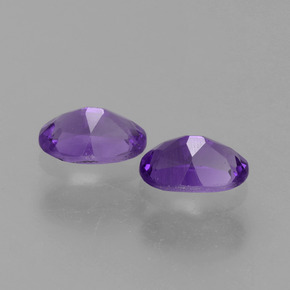 Achetez naturel ct Violet Améthyste gems, Coupe ovale, En provenance Brésil chez GemSelect. En stock, livraison internationale!