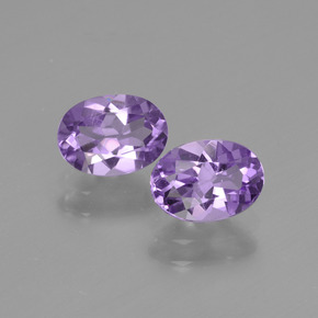 Achetez naturel 1.50ct Violet moyen Améthyste gems, Coupe ovale, En provenance Brésil chez GemSelect. En stock, livraison internationale!