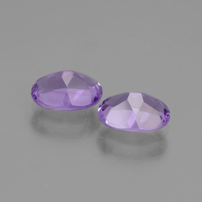 Achetez naturel 1,45ct violet moyen améthyste gems, coupe ovale, en provenance brésil chez gemselect. en stock, livraison internationale!