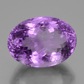 Améthyste violet naturelle coupe ovale, 31,57 ct, VVS-VS