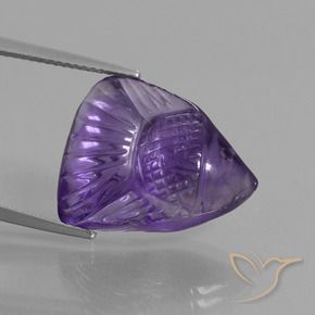 Améthyste Violet moyen naturelle Fantaisie, 11.97 ct, Transparent