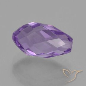 Améthyste Violet moyen naturelle Briolette, 2.80 ct, VS