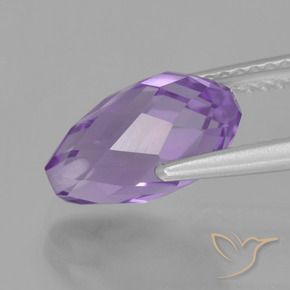 Améthyste Violet moyen naturelle Briolette, 2.80 ct, VS