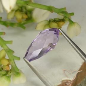 Améthyste Violet iris rosâtre naturelle Briolette, 3.52 ct, VS