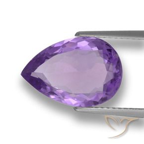 Améthyste Violet moyen naturelle En forme de poire, 4.81 ct, VVS-VS