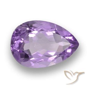 Améthyste Violet moyen naturelle En forme de poire, 4.00 ct, VVS