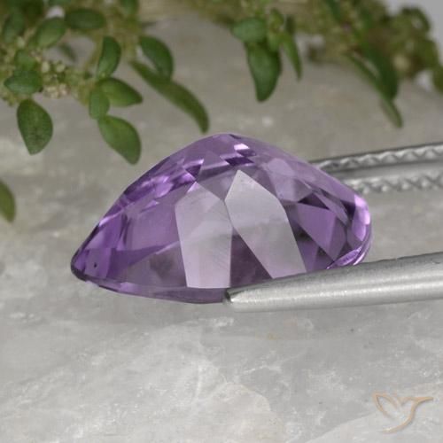Améthyste Violet moyen naturelle En forme de poire, 3.43 ct, VS