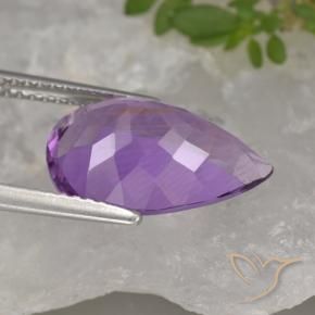 Améthyste Violet moyen naturelle En forme de poire, 4.56 ct, VVS