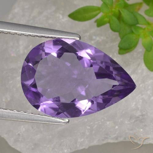 4.27ct Naturel Violet moyen Améthyste, En forme de poire, VVS-VS
