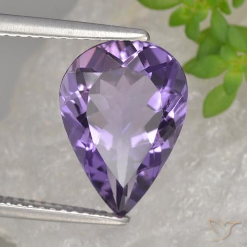 Améthyste Violet moyen naturelle En forme de poire, 3.89 ct, VVS