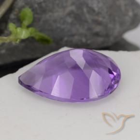 Améthyste Violet moyen naturelle En forme de poire, 4.51 ct, VVS