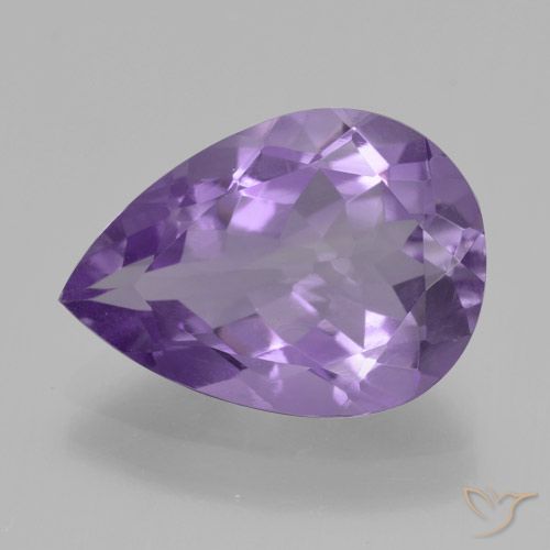 Améthyste Violet moyen naturelle En forme de poire, 4.02 ct, VVS