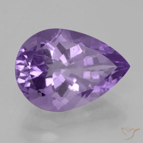 Améthyste Violet moyen naturelle En forme de poire, 4.70 ct, VVS