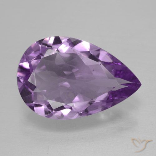 Améthyste Violet moyen naturelle En forme de poire, 4.12 ct, VVS