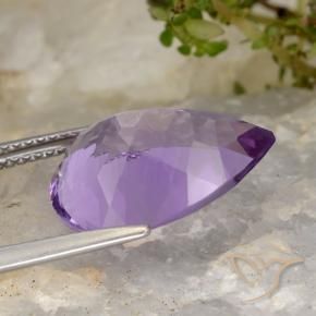 Améthyste Violet violacé naturelle En forme de poire, 6.77 ct, VS