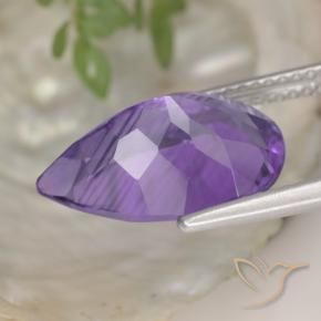 Améthyste Violet foncé naturelle En forme de poire, 4.72 ct, VS