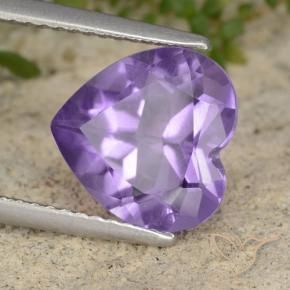 Améthyste Violet moyen naturelle Cœur, 2.76 ct, VS